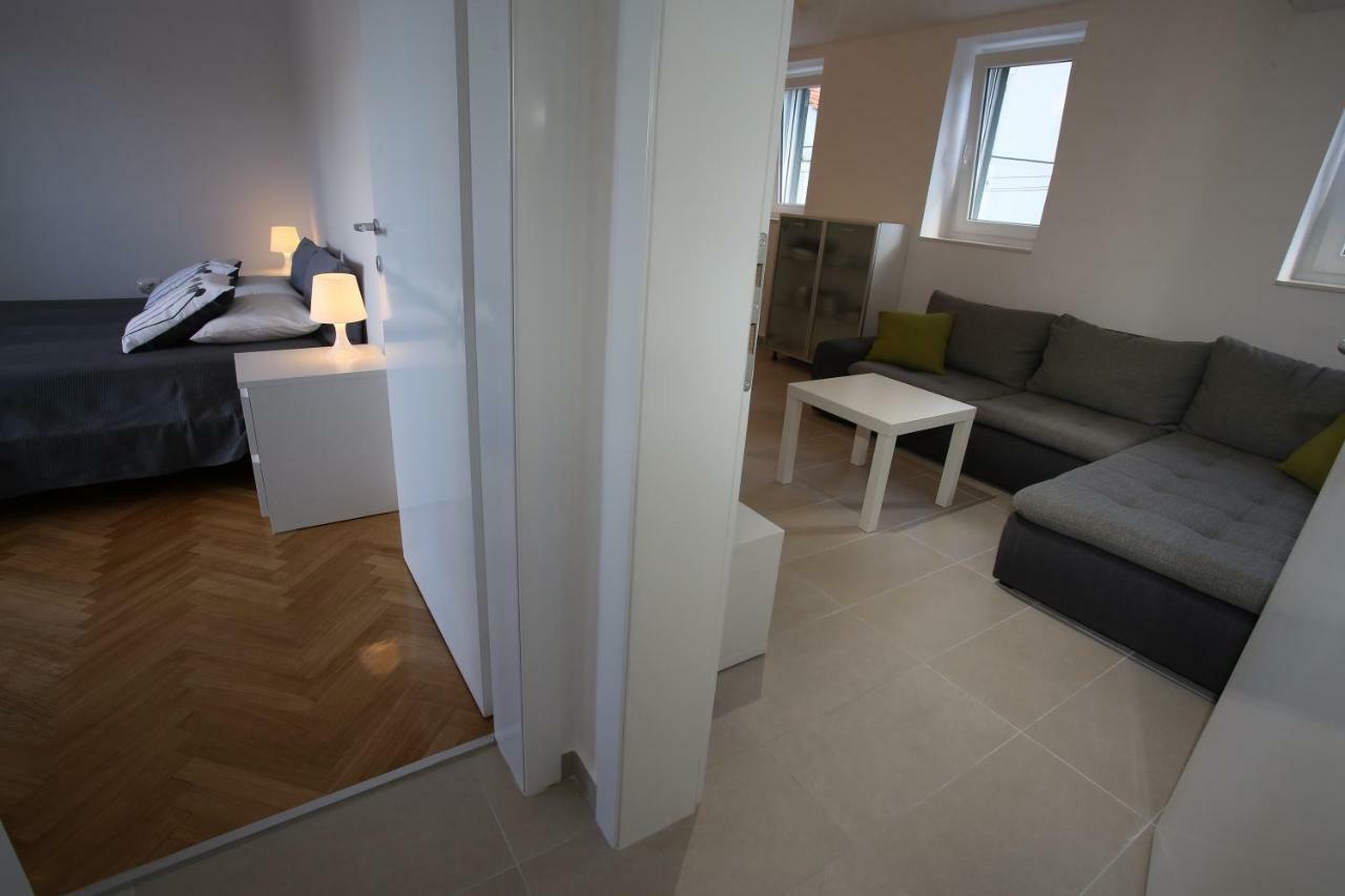 Apartmani Tri Bunje Трибунь Екстер'єр фото