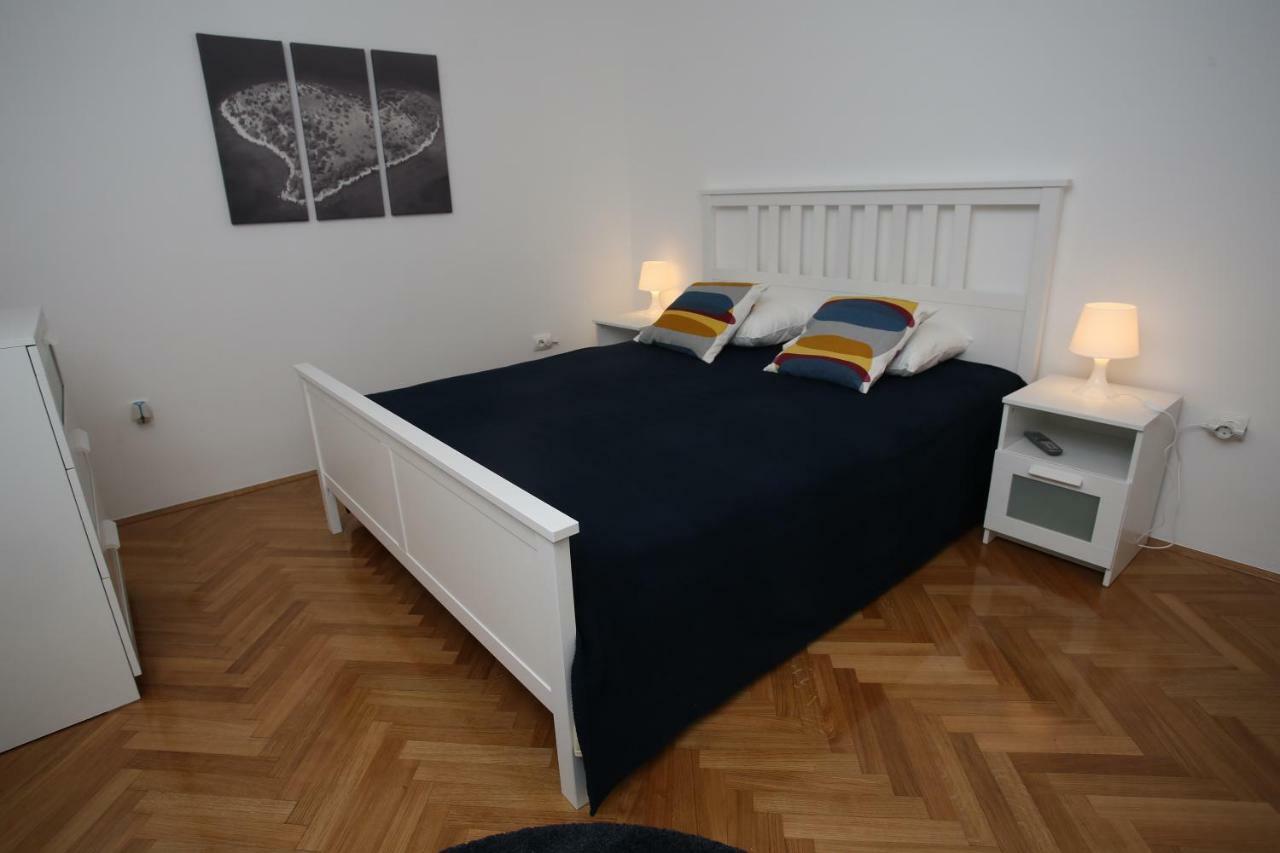 Apartmani Tri Bunje Трибунь Екстер'єр фото