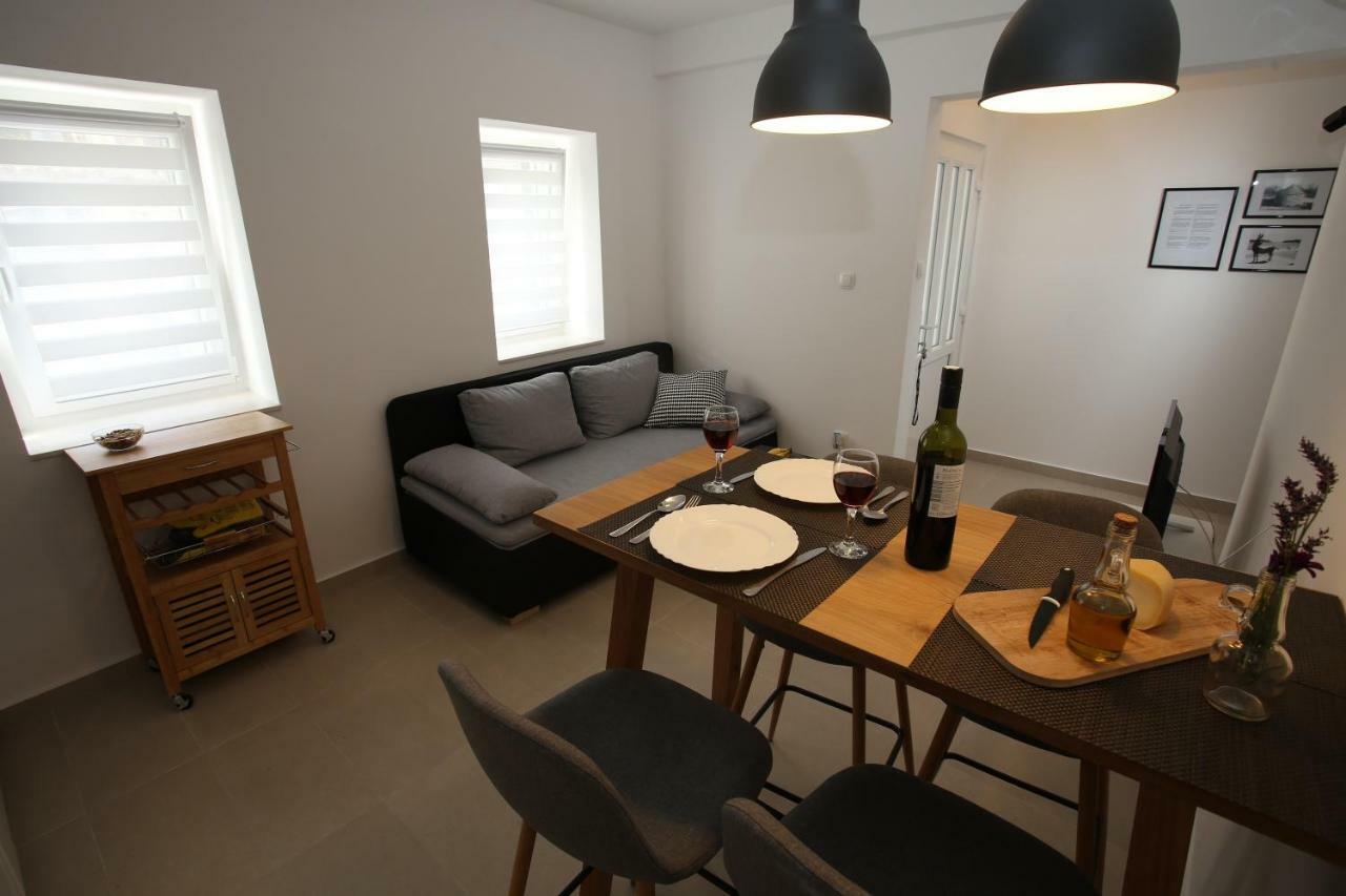 Apartmani Tri Bunje Трибунь Екстер'єр фото