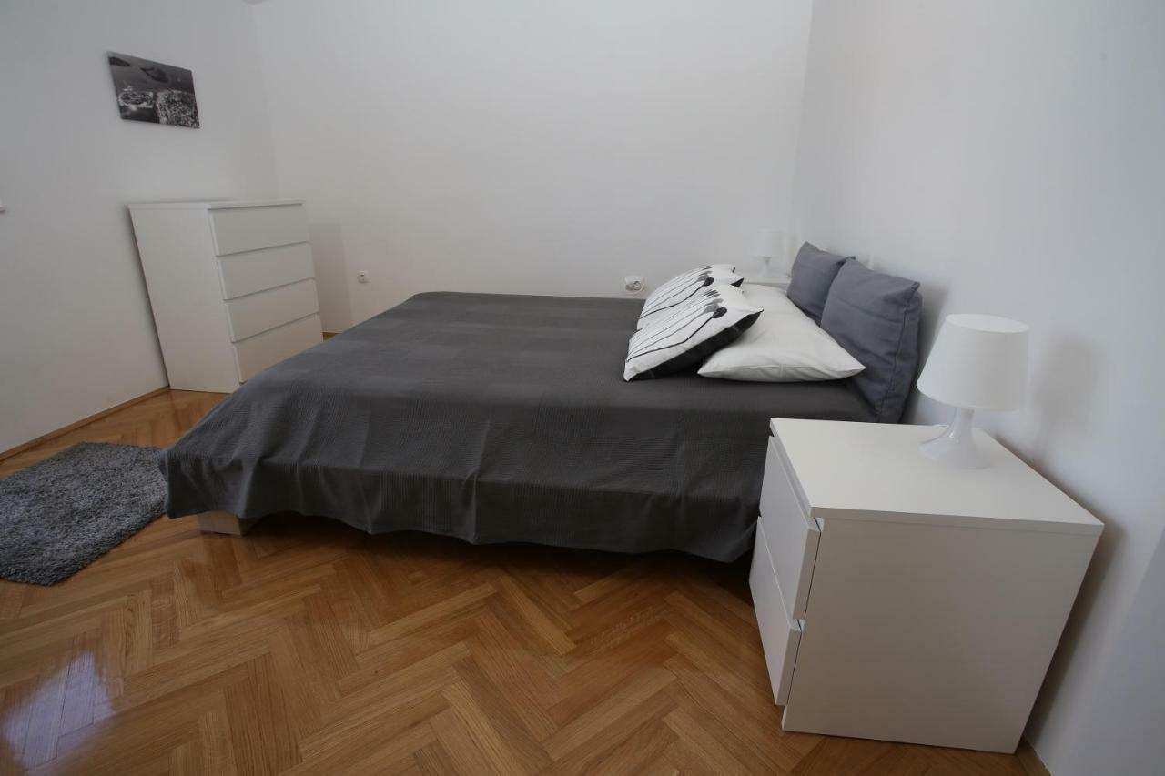 Apartmani Tri Bunje Трибунь Екстер'єр фото